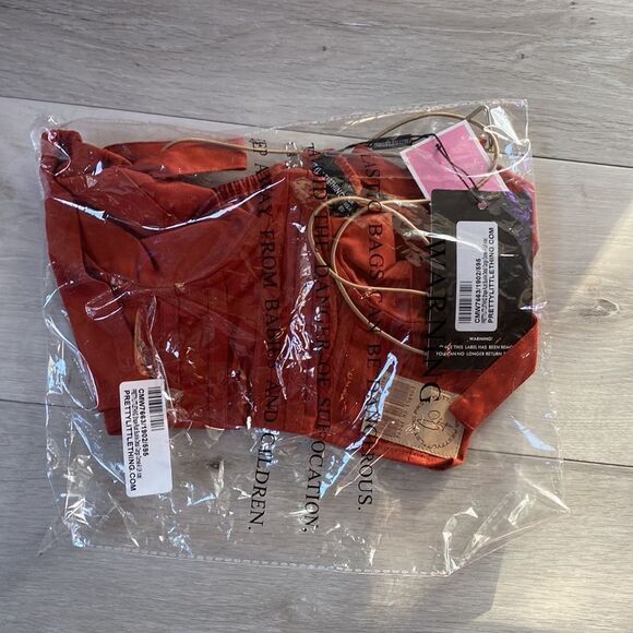 PRETTYLITTLETHING Shape Rust Buckle Detail Cargo Corset Size 4 NWT in packaging - Picture 4 of 6